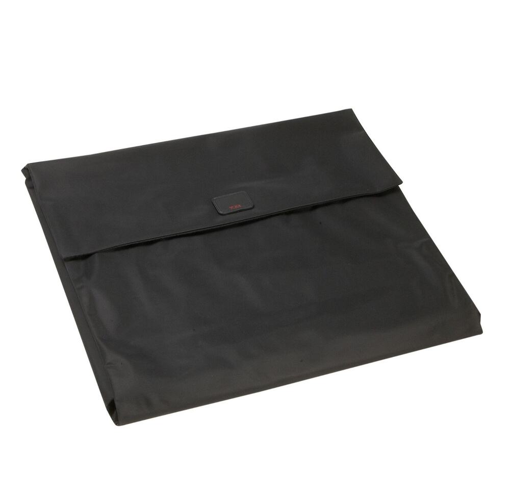TUMI Medium Flat Folding Pack NWT Travel Shirt Garment Organizer Style 14823D